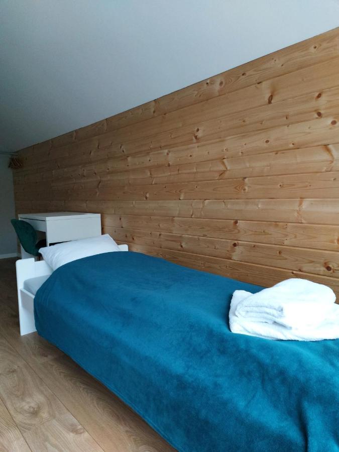 Villa Dom Przy Lesie Wielgie Esterno foto
