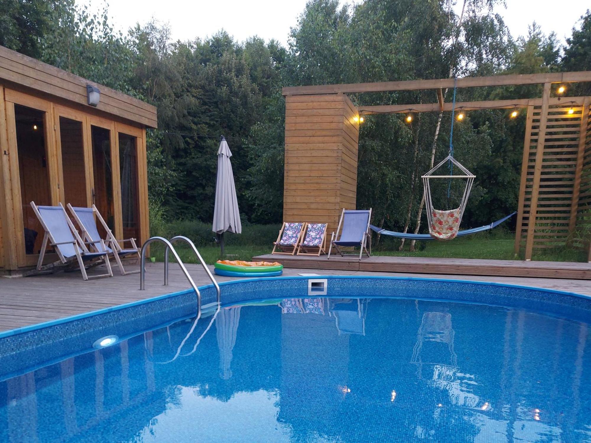 Villa Dom Przy Lesie Wielgie Esterno foto